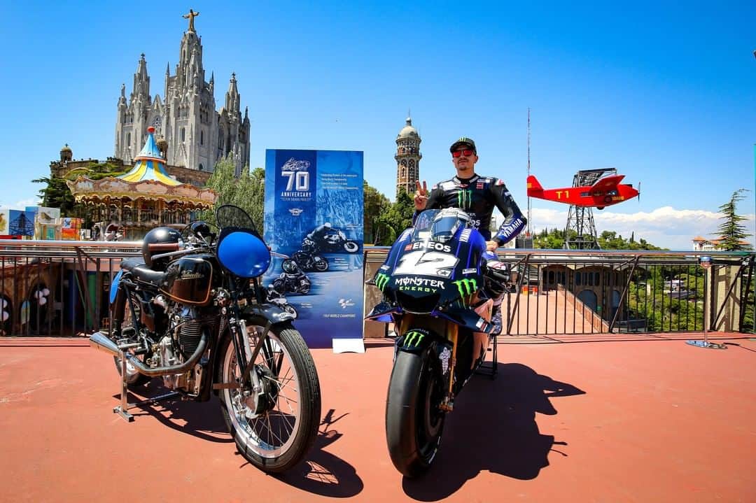 MotoGPさんのインスタグラム写真 - (MotoGPInstagram)「2019 not only marked #MotoGP's 70th Anniversary, but also gave us the chance to enjoy different experiences around the world 🌍 ahead of every GP 🏁 #SwipeLeft ⬅️ to check out some of the best pre-event memories from last season! 🤩」5月23日 0時00分 - motogp