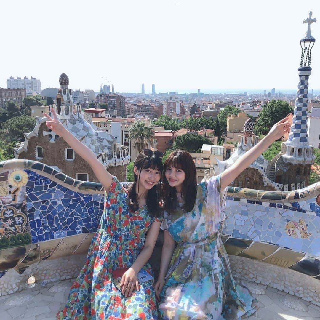 村田倫子さんのインスタグラム写真 - (村田倫子Instagram)「もうこの日からまるっと １年が経っているなんてね🇪🇸 旅を共にした友人は、母になりました。時間は着実に刻まれてる。 世の中も、わたしも、少しでも確かに前に進むといいな。」5月23日 11時23分 - rinco1023