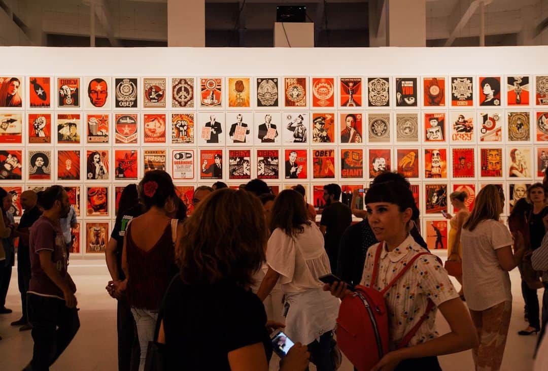 Shepard Faireyさんのインスタグラム写真 - (Shepard FaireyInstagram)「For this week's throwback, I'm highlighting my trip to Málaga in 2015. I was very excited about the opportunity to visit a beautiful city and not only do more art in the streets but showcase "Your Eyes Here," a solo exhibition that featured a broad range of my works at the CAC Málaga Museum. The CAC is a beautiful space that lent itself well to the variety of scales and configurations of my work. I was proud to be showing at the same time as D*Face, an artist I consider a friend and inspiration! Check out these shots from the trip that were taken by @jonathanfurlong. I hope to go back to visit someday, in the meantime I hope all of my friends in Spain and all over the world are staying safe! -Shepard」5月23日 5時06分 - obeygiant