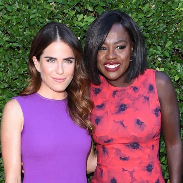 カーラ・ソウザのインスタグラム：「It’s been an honoring working with and learning from @ViolaDavis for the past few years! Beyond her incomparable gift and commitment to this craft, she is also a force of generosity and kindness. So to have her say these words about me is something I’ll cherish for the rest of my life: “I worked with Karla for 6 years. The word I would use to describe her is "present". She sees you. Takes you in. She is passionately honest, equally vulnerable and tough... Most importantly, she so wants to lead a life of significance." Thank you Viola! 🥰  Theres still time to join #UNLEASHED before the first module goes live so head to karlasouza.teachable.com! Link in my bio.」