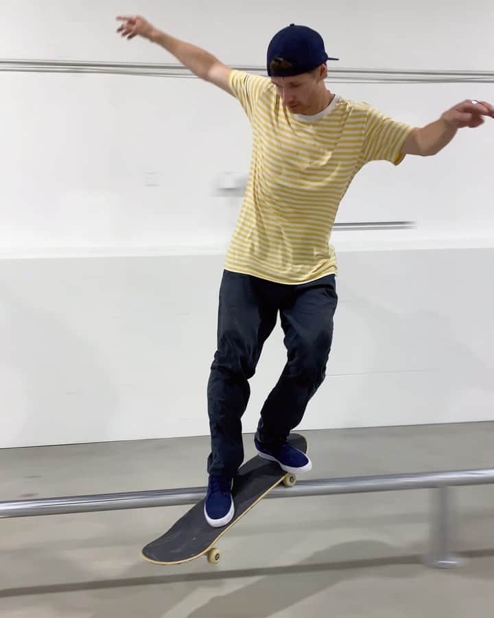 シェーン・オニールのインスタグラム：「🔊🔊🔊」