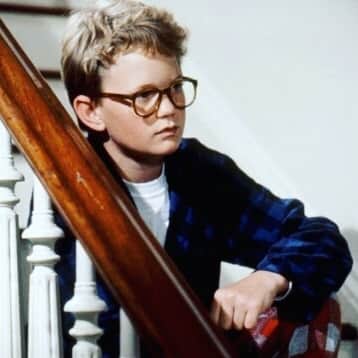 ニール・パトリック・ハリスのインスタグラム：「Flashback Friday! 🥰 #neilpatrickharris #nph #tagsforlikes #actor #lovehim #handsome #repost #fbf #flashbackfriday #babynph #awesome #legendary @nph 💙💙」