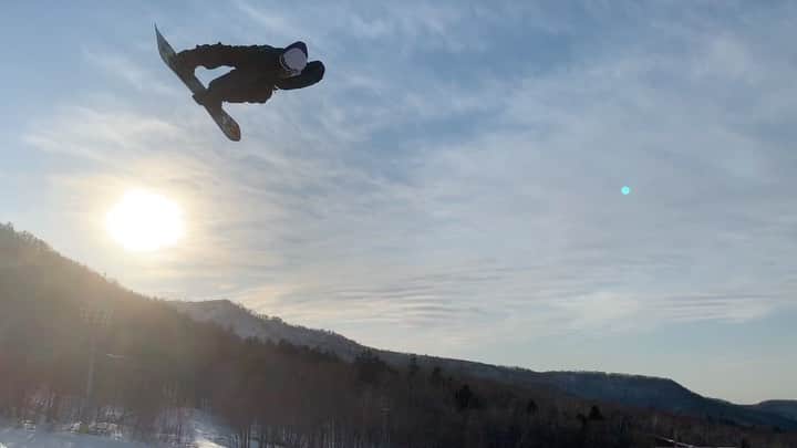 のインスタグラム：「A few days at some ski resorts」