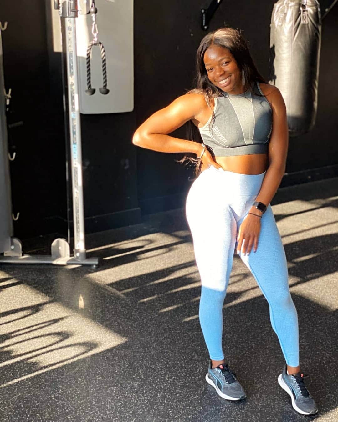 アシャ・フィリップのインスタグラム：「Gym Archives Pt.1 @gymshark 🦈 . . . . . #Gymshark #Workout #Archives #GymsharkWomen」