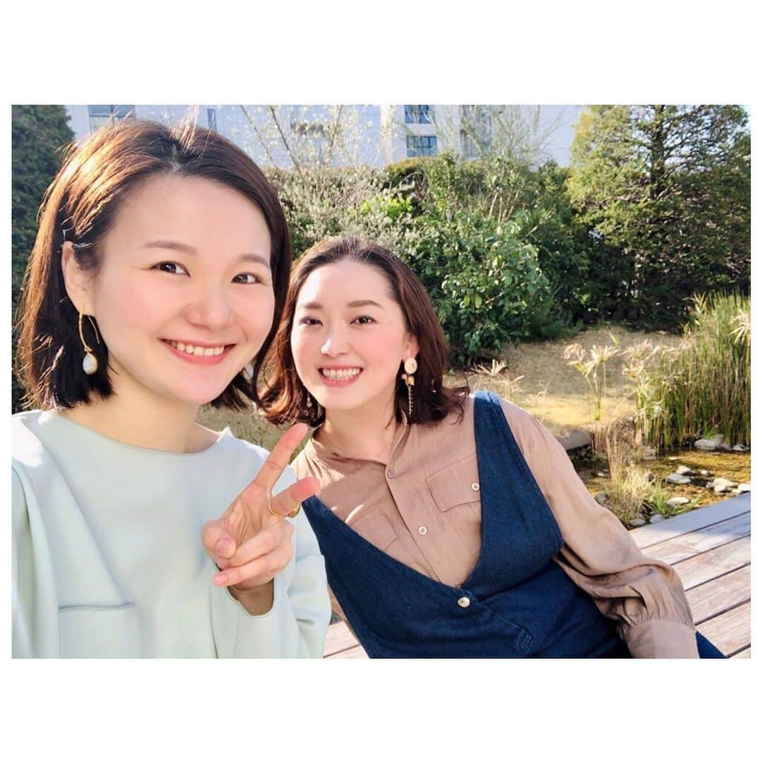 桜帆ゆかりさんのインスタグラム写真 - (桜帆ゆかりInstagram)「時差投稿です、あげてなかった🥺  みくちゃん @miku_hanahi  との癒し〜な１日🌿可愛い笑顔と美味しい🍮に癒されました😌みくちゃんの4枚めの可愛さよ。笑　空が似合うねー🎶  落ち着いたらのんびりピクニックとトランポリン、必ずや行こうー🐰💓 連絡取るうちに落ち着いたら遊びに行こうー！って誘いたい人が沢山いるって気付いて😌私は幸せだなぁ恵まれてるなぁと感じました！  あと少し、解除されてもすぐには戻らないけど次会った時、すっごく嬉しいんだろうなぁって今からそれが楽しみ😊❤️ #いつかの写真  #みくちゃん #可愛い笑顔 #🍮」5月23日 21時16分 - chahoroo93