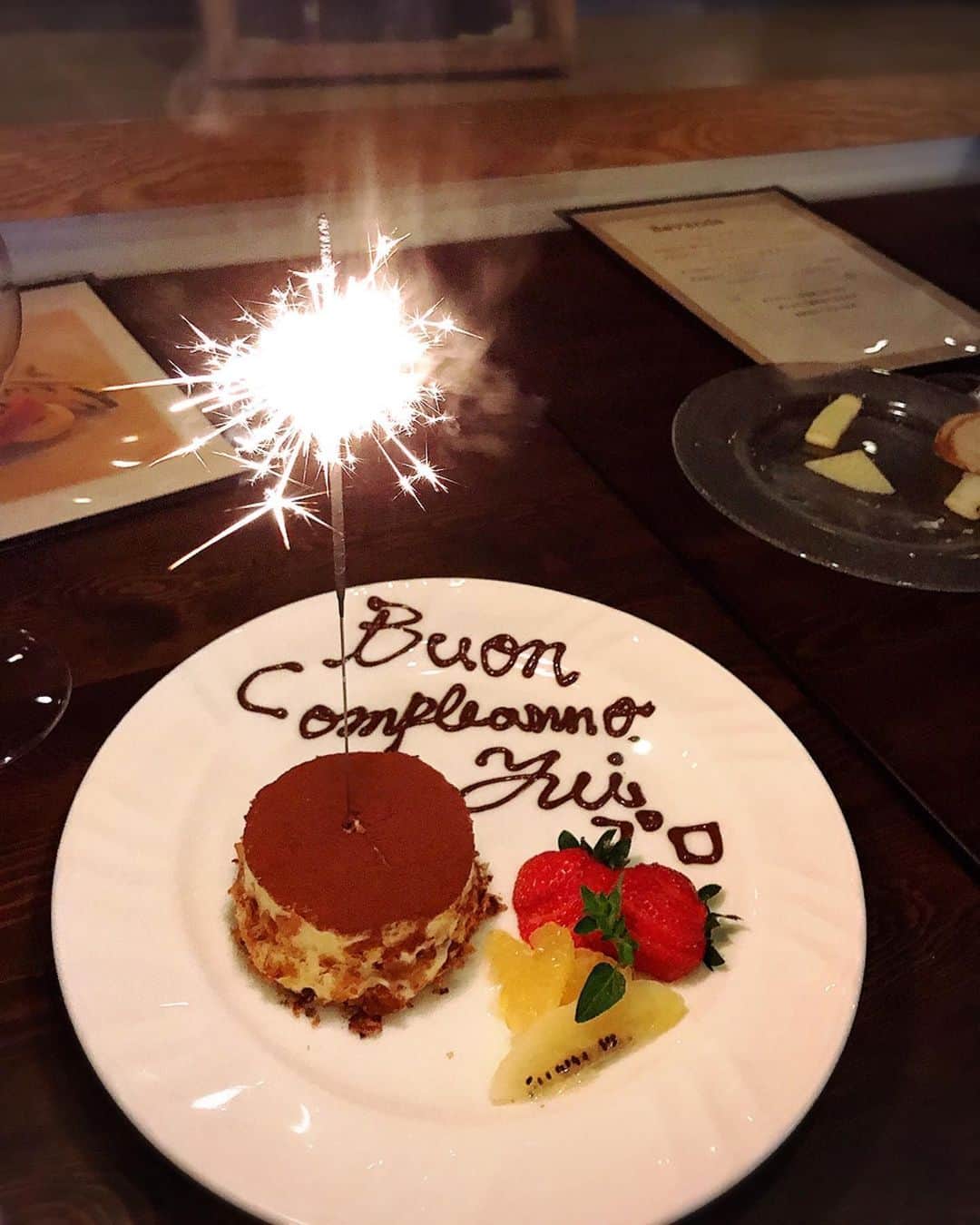 川原由維のグルメインスタ