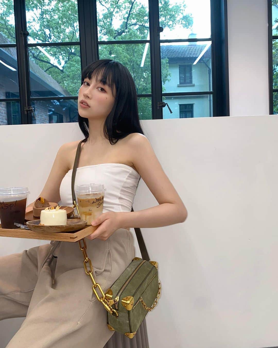 チン・インヒのインスタグラム