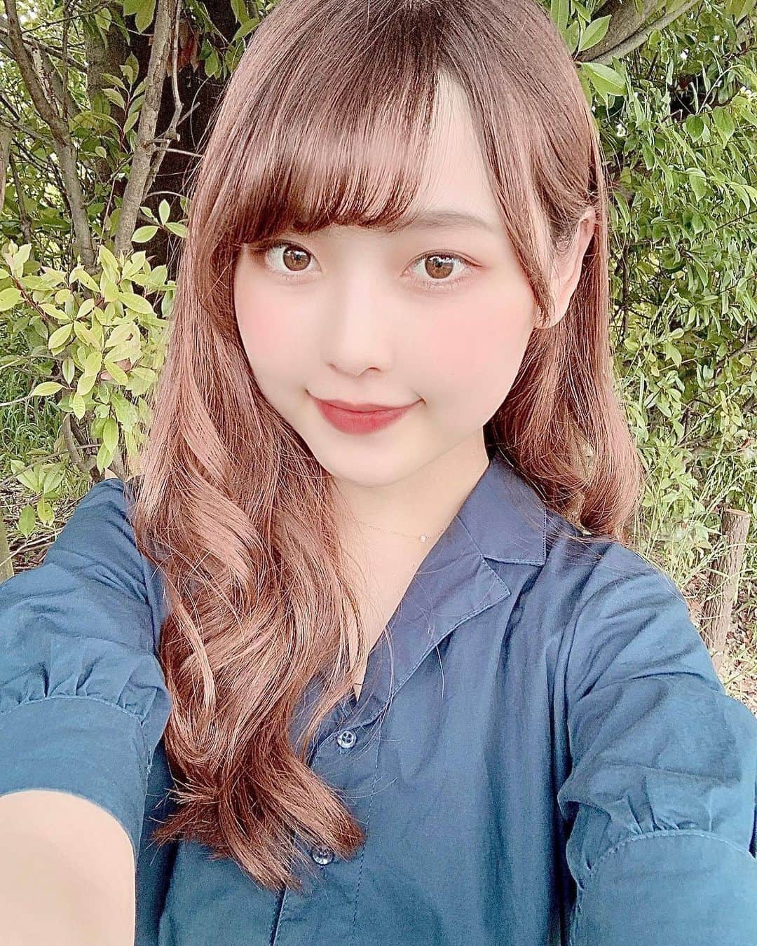 のインスタグラム：「. 本日もお散歩🚶‍♀️❤️ 1時間半歩いてきた😂 . #0523#散歩」