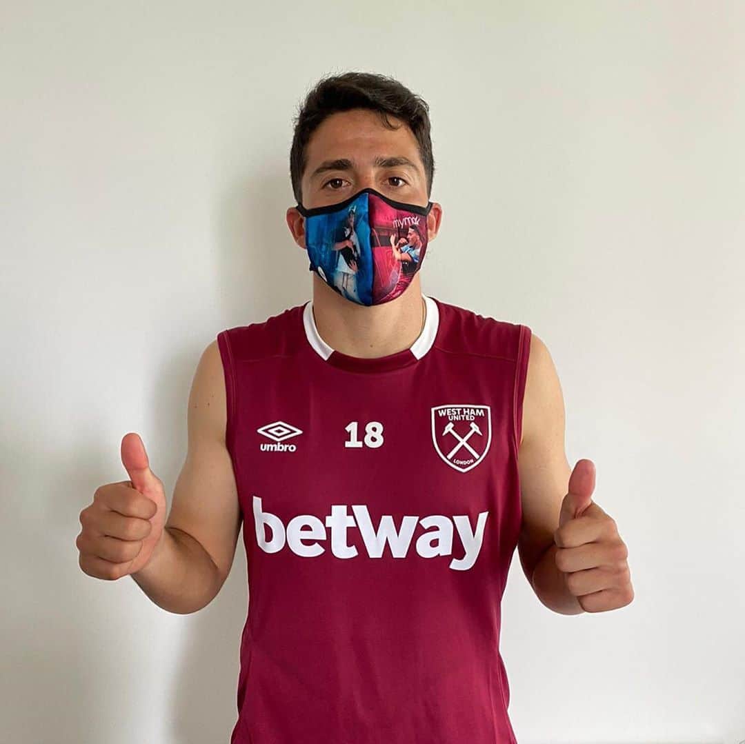 パブロ・フォルナルスのインスタグラム：「Participo en la campaña de @mymask2020 para servir agua a todos los hospitales COVID19 con cada mascarilla reutilizable, y así ayudamos al objetivo de alcanzar 150000 Litros de agua a través de @auara_h2o ¿Nos ayudas? #AguaparaHospitalesCOVID19」