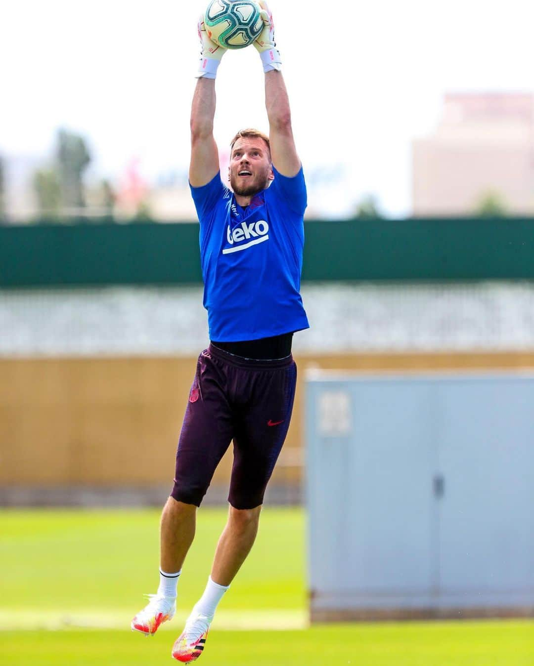 FCバルセロナさんのインスタグラム写真 - (FCバルセロナInstagram)「💪 Last session of the week Último entrenamiento semanal | Darrer entrenament de la setmana」5月23日 22時49分 - fcbarcelona