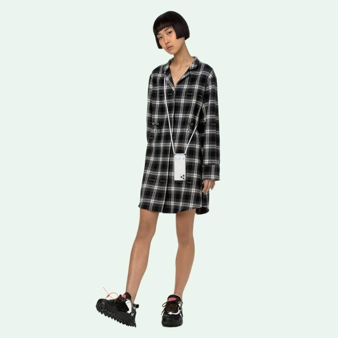 OFF-WHITE C/O VIRGIL ABLOHさんのインスタグラム写真 - (OFF-WHITE C/O VIRGIL ABLOHInstagram)「pre-fall 20 women's Off-White™ long sleeves checked dress now available in pre-order online at off---white.com」5月24日 3時03分 - off____white