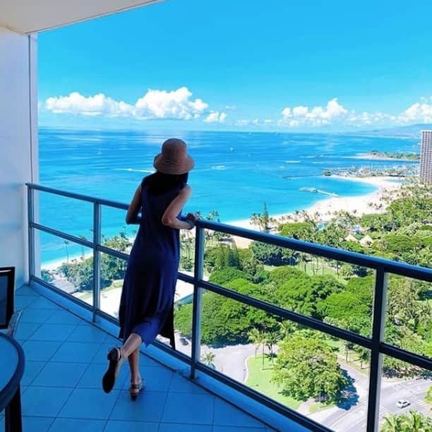 Trump Waikikiさんのインスタグラム写真 - (Trump WaikikiInstagram)「Looking forward to sunny travel days & breathtaking views ahead! #NeverSettle 📸 Photo Credit: @sunflower_2311」5月24日 3時52分 - trumpwaikiki