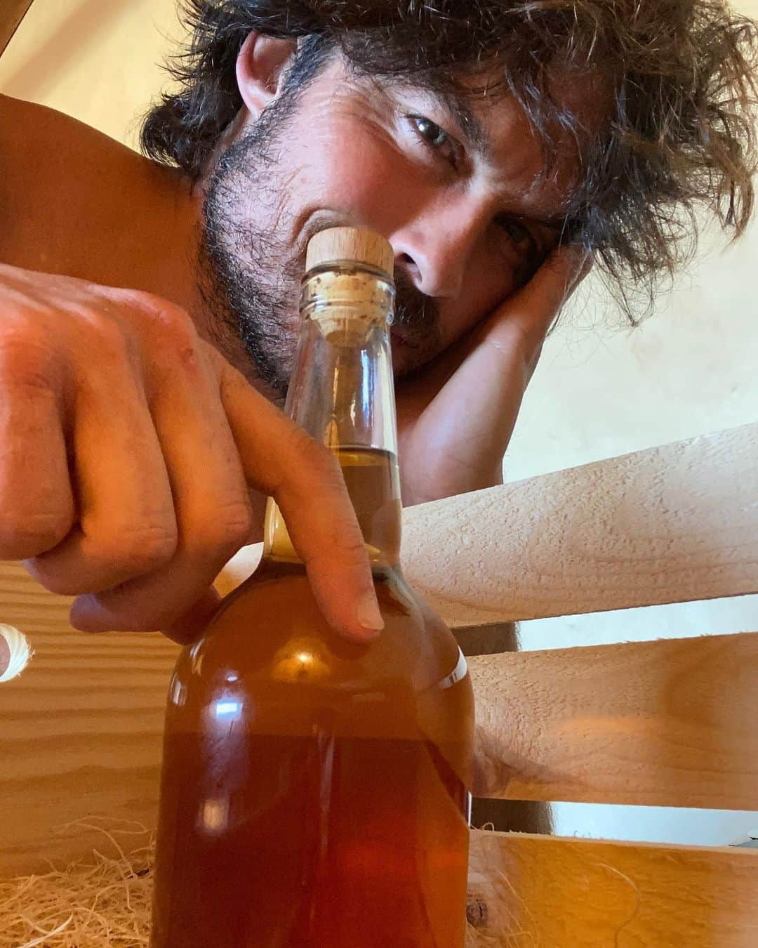 イアン・サマーホルダーさんのインスタグラム写真 - (イアン・サマーホルダーInstagram)「I cannot wait to proudly turn this bottle around to show you our label. Our brand. Our bourbon. Our passion. Our baby. Next week. Wednesday May 27th at 12 Noon Pacific Standard Time. Click the link in my bio to join in the @wizardworld Virtual Experiences- thank you Wizard World for giving us such a great platform to connect with our people! I can’t wait to see you! @paulwesley and I have worked so hard, for so long with our team to bring this beautiful golden liquid to you... There will soon be thousands of cases and tens of thousands of bottles of this amazing golden juice. They will go fast but I will get you info to get them shortly! Honestly, I just missing sharing moments with you all. We created this bourbon to bring people together, to inspire and to be at peace... See you soon;) Are you in?!」5月24日 9時33分 - iansomerhalder