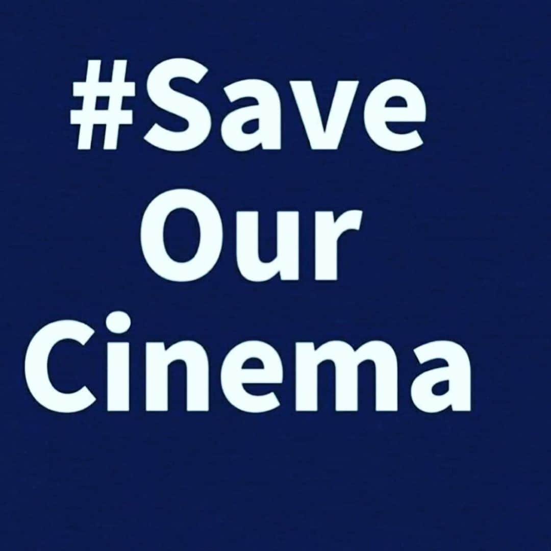 コン・ヒョジンさんのインスタグラム写真 - (コン・ヒョジンInstagram)「#saveourcinema  제가 추천하고픈 영화는 바로 이영화입니다.  코로나 속에 영화관에 가기 어렵지만 한국 영화를 더 많이 사랑해 주세요🤲🏻 #영화카센터 🎬  배우 류준열씨 @ryusdb 의 추천작도 궁굼합니다 더 이어가 주세요.」5月24日 12時54分 - rovvxhyo