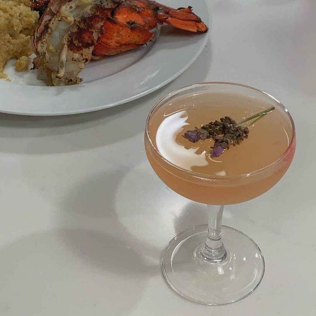ケルシーのインスタグラム：「dinner at dads」