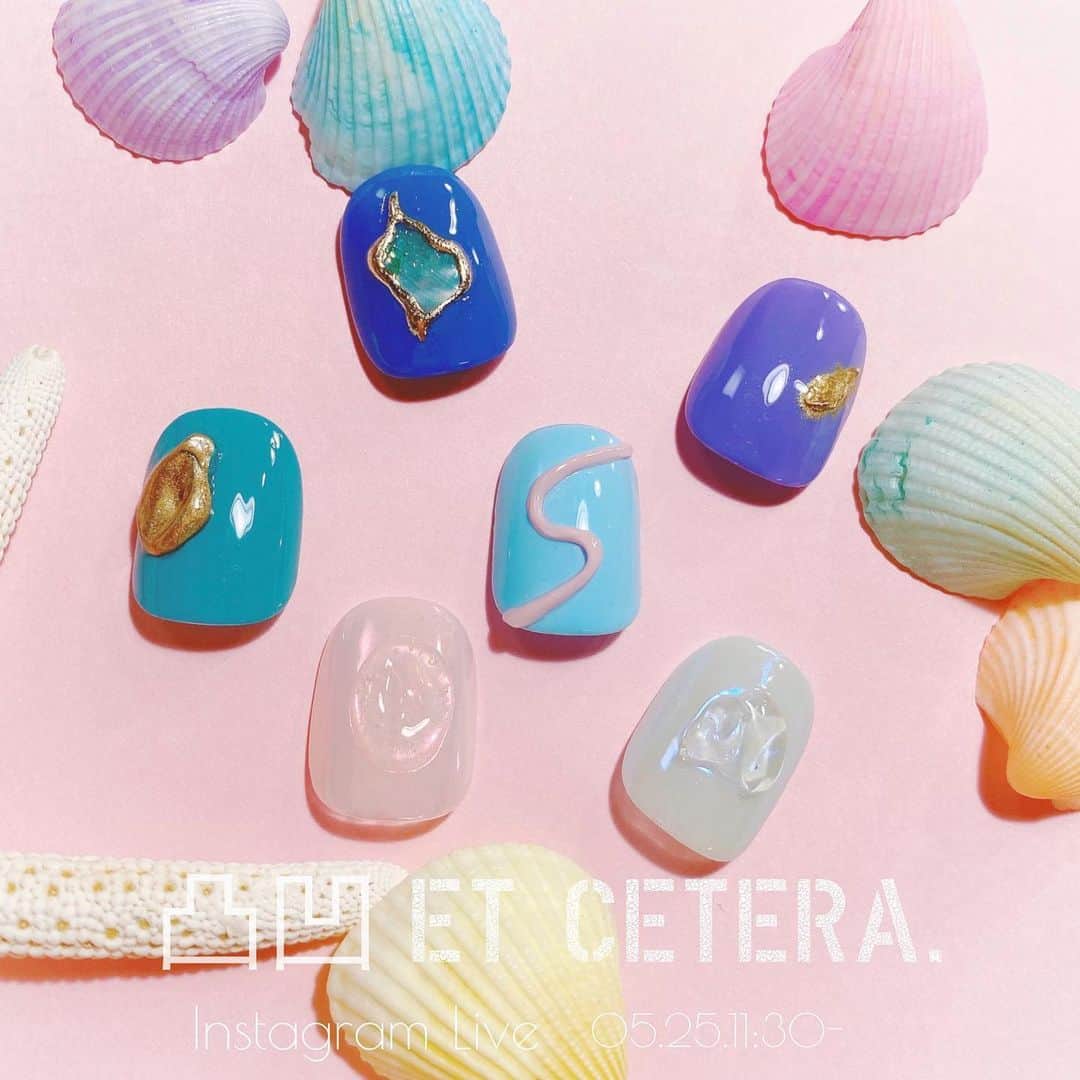 なかやまちえこのインスタグラム：「05.25 11:30-からの#インスタライブ は凸凹エトセトラです✨⠀ 前に作り方をインスタライブ中にご質問頂いていた（一ヶ月くらい経ってしまったかも…💦）#凸凹ネイル です！⠀ そろそろついに東京も自粛解除になりそうなので、11:30からというちょっと見づらいかも？🤔しれない🤔時間なのでIGTVにも残すので！でも！お時間ある方は是非リアルタイムに！見てくれるとうれしいです☺️☺️☺️✨⠀ 使うのは23日発売のPREGEL MUSEの新色と、ビジュージェル、スカルプ＆トップ、転写ジェル、リキッドメタルゴールド、ゴールドのホイル、MagicPowder、テラコッた（アンジェラホワイト）、天然石、シェルです〜いろいろ凸凹の盛り合わせライブです✨⠀ #nail #nails #nailart #ネイル #美甲 #ネイルアート  #japanesenailart #manucure #japanesenails #manicurist #gelnails #أظافر #네일아트 #미용 #vẽmóng @pregelofficial @kimagure_cat_whim @bettygel_official @prexyofficial」