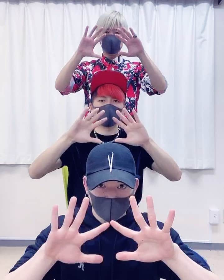 RYOGA -XTRAP-のインスタグラム：「I haven't watched after Prisoner of Azkaban tho. ﻿ アズカバンまでしか観てません😂﻿ 🕺🕺🕺﻿ @xtrap.official ﻿ @ryoga_xtrap ﻿ @zange_xtrap ﻿ @kenshin_xtrap ﻿ 🕺🕺🕺﻿ ・﻿ ・﻿ ・﻿ @tiktok  @tiktok_japan @tiktokcreator」