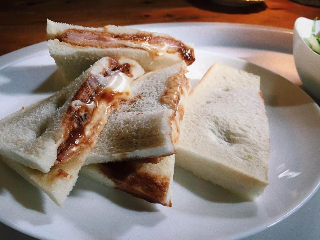 のインスタグラム：「食欲の向上を促進するタイプのインスタ」