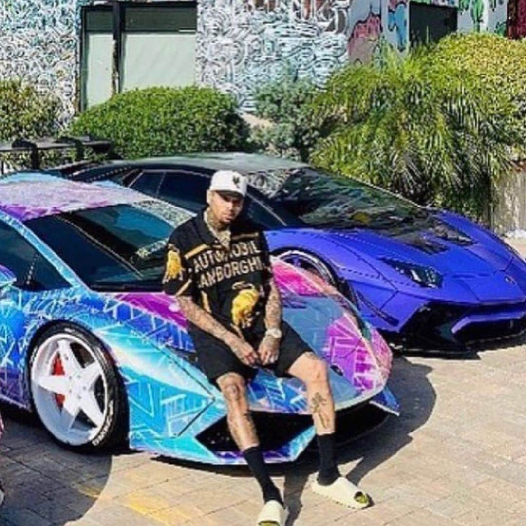 Wataru Katoさんのインスタグラム写真 - (Wataru KatoInstagram)「LB WORKS Aventador Limited Edition & LB WORKS Huracan in USA 🇺🇸!! Thanks @chrisbrownofficial to have 2 LB cars !! Build by @rdbvik & @rdbla & @rdbwraps !! クリスブラウンLB★WORKS LAMBORGHINI 2CAR THANK YOU🙂 @libertywalkkato @hirosta92」5月24日 17時12分 - libertywalkkato