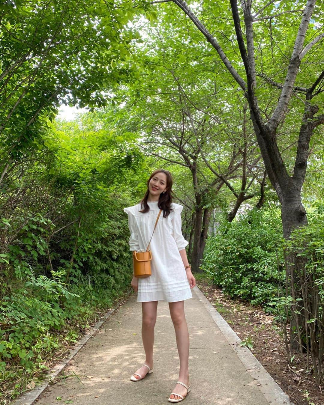 ピョ・イェジンさんのインスタグラム写真 - (ピョ・イェジンInstagram)「주우말🌱🌳🍃🍀🌿 #협찬」5月24日 17時44分 - yjiinp