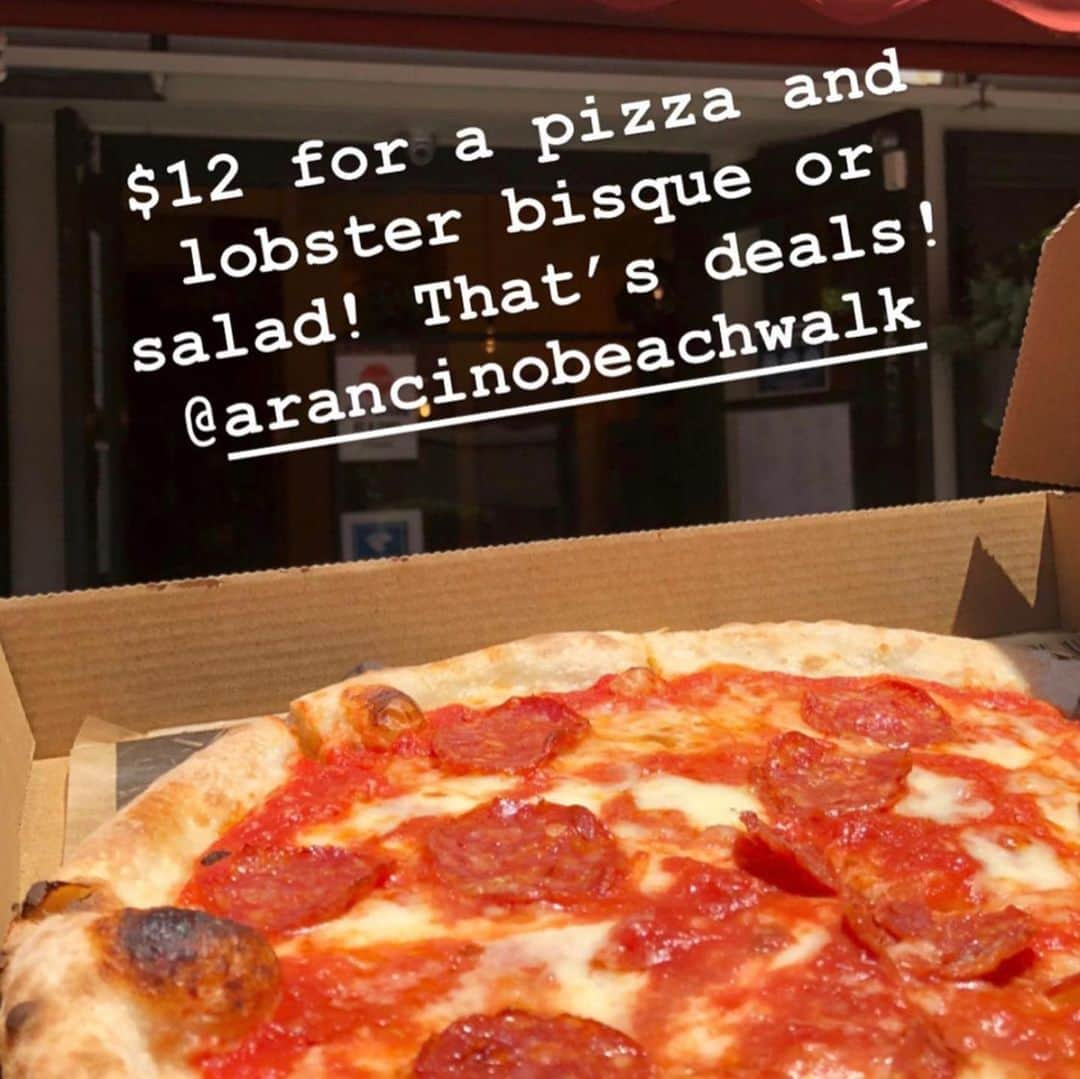 Arancino On Beachwalkさんのインスタグラム写真 - (Arancino On BeachwalkInstagram)「🤙🏽🇮🇹❤️GRAZIE HAWAII! Feels so good to be back & we are humbled by the love from our Kama’aina guests! [take out Wed~Sun 11:30am-7:30pm / delivery via Bite Squad]. #arancinobeachwalk #arancino #italian #foodagogo #hawaii #italianrestaurant #eatlocal #イタリア #oahu#pizza #pasta #🍕#hawaiisbestkitchens #honolulu #honolulumagazine #808 #hinowdaily #frolichawaii #アランチーノビーチウォーク #アランチーノ #イタリアン #ハワイ #おいしい #ホノルル #haleainaawards #cheese #ハワイ旅行 #ハワイ大好き #パスタ #テイクアウト」5月24日 17時51分 - arancinobeachwalk