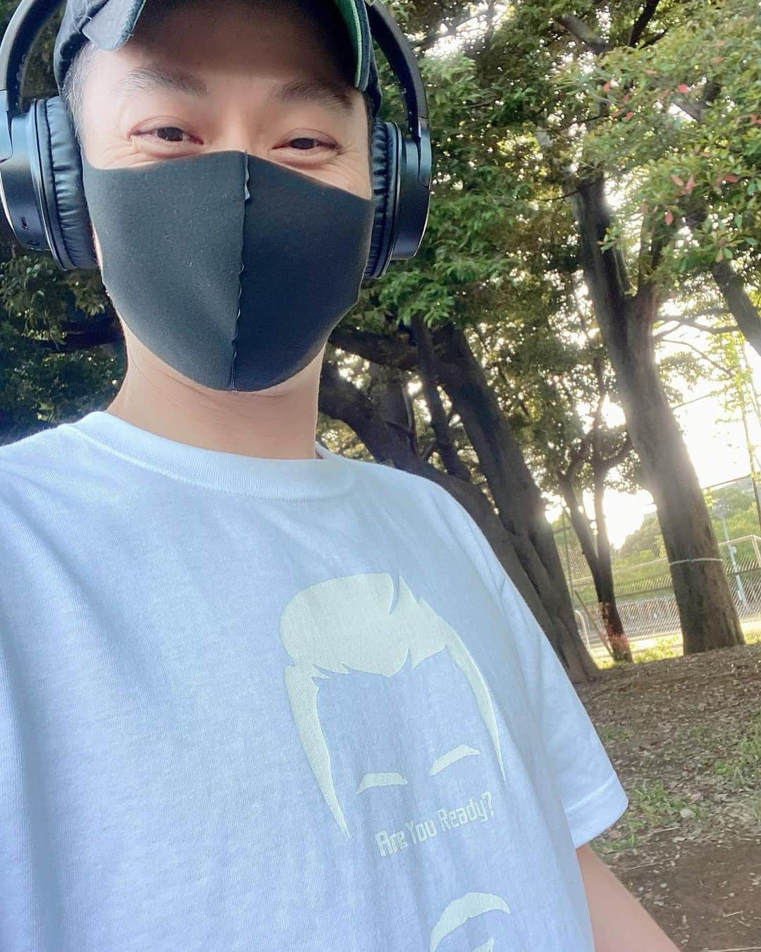 坂東工さんのインスタグラム写真 - (坂東工Instagram)「昨日から予約受付開始した「Are You Ready?」Tシャツの予約枚数完売のため追加します！お子様サイズも追加しておいたので、5/31までに御予約ください！ありがとうございます🧔🌹 プロフィールから「坂東さんのグッズショップ」へ！ #坂東さんデザインのTシャツ #areyouready  #今着ているのは試作で作った白地に白 #ただいま散歩中」5月24日 18時25分 - takumimoriyabando