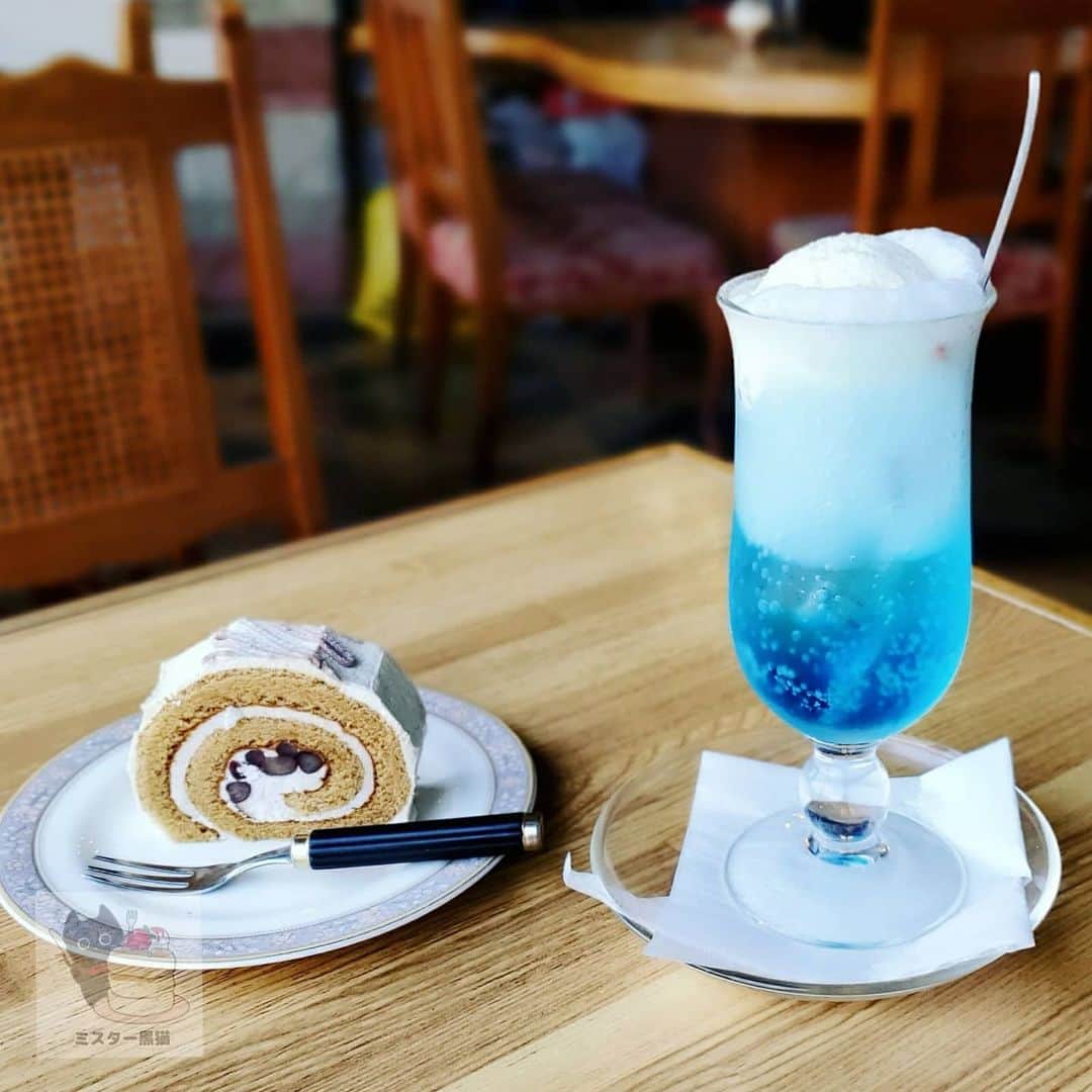 ミスター黒猫（黒猫仙人）のグルメインスタ