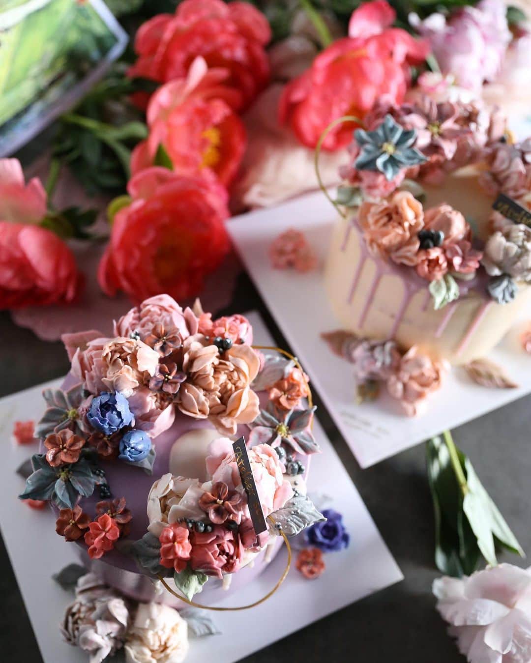 청담 수케이크 (atelier soo)さんのインスタグラム写真 - (청담 수케이크 (atelier soo)Instagram)「ㅡ 나의클래스 2020년봄의기억은생생할듯  Sooclass Basic ⚜️ ㅡ #flower #cake #flowercake #partycake #birthday #bouquet #buttercream #baking #wilton #weddingcake ㅡ www.soocake.com vkscl_energy@naver.com」5月24日 19時08分 - soocake_ully