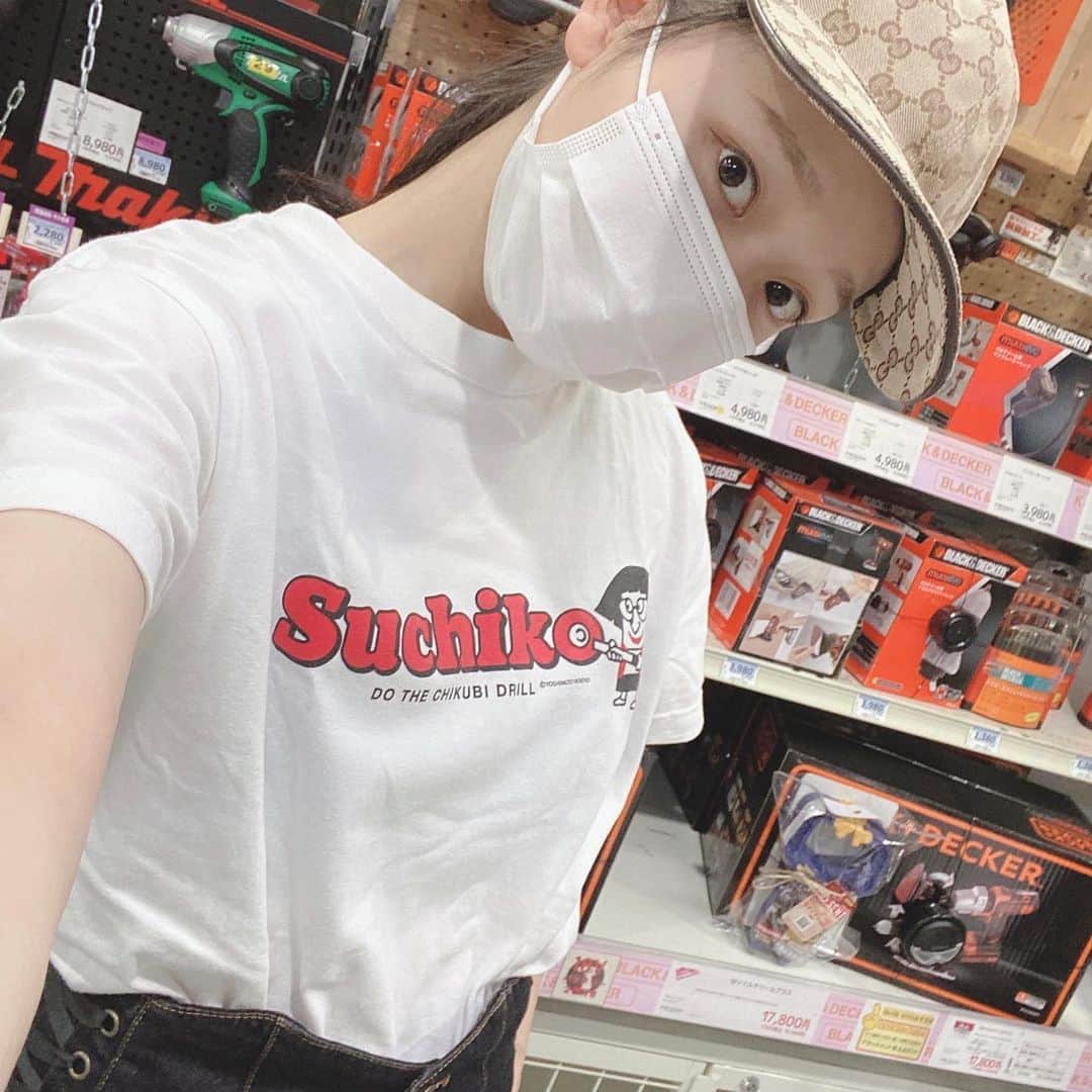 のインスタグラム：「すちコーデ🍬 ドリルを添えて  #吉本新喜劇#すっちー 座長 #着させてもろてます #たぶんご本人より着てる #松浦景子 さりげない#gucci #やらしい女」