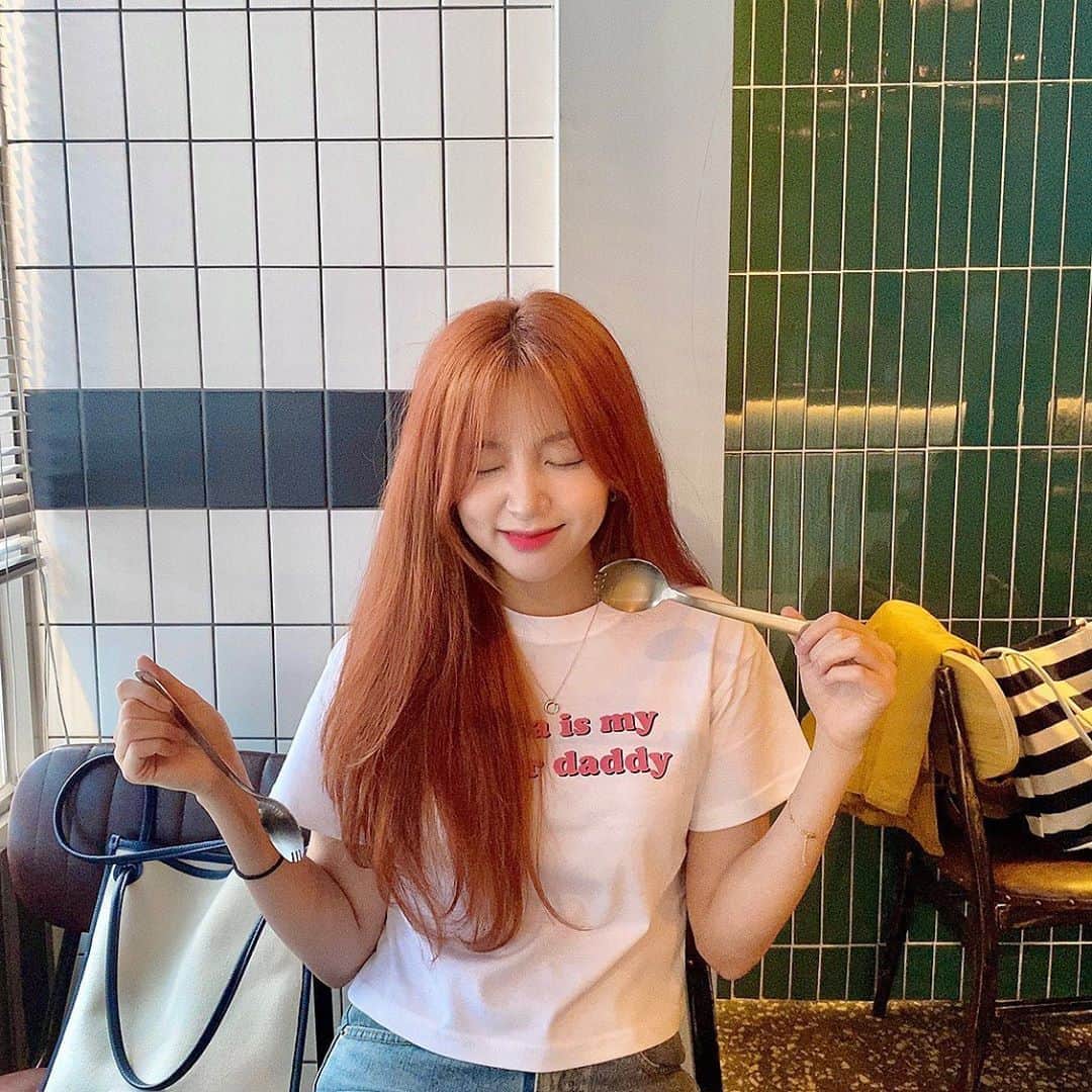 ヘインのインスタグラム：「눈꼭감샷💕」