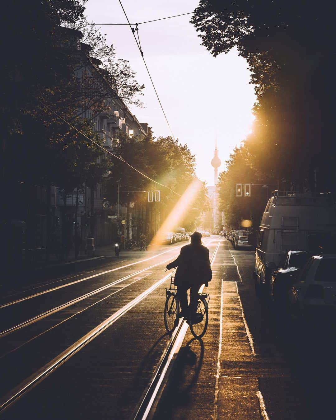 Thomas Kakarekoのインスタグラム：「rearrange my mind  Took a little break from posting on the main feed after realizing that I’m growing unhappy with the overall direction of my work. I’ve been on Instagram for 10 years now and sharing my work has always felt natural to me but lately I started to struggle with the pressure to post often enough. Sometimes stepping back and gaining some distance helps.  #berlin」