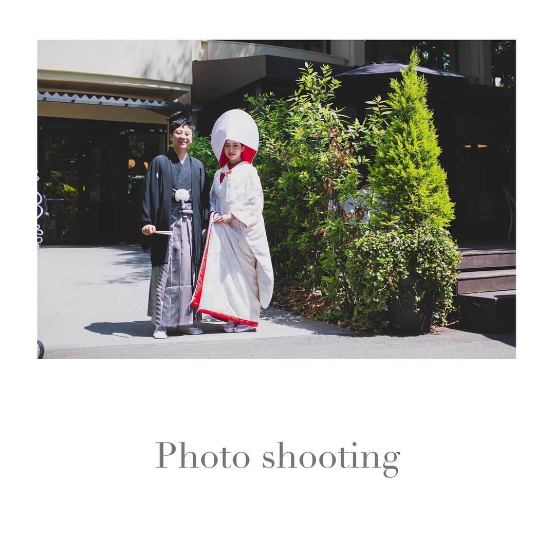 日比谷パレスさんのインスタグラム写真 - (日比谷パレスInstagram)「《 Photo shooting 》 . . 日比谷公園での撮影はグリーンが映えて ナチュラルなお写真に🌿 . お式をされる神社では、 趣のある日本の歴史を感じる一枚を✨ . . photo : @maisondeblanchephoto dress : @maisondeblanche hair&make : @y___styleeee flower : @fiore_soffitta movie : @highland_tokyo coordinator : Hosokawa Shinichiro . . . ▶︎▶︎ YouTube 始めました🌟 channel / PRIOR RESTAURANT & WEDDINGS . ▶︎▶︎ IGTV 更新中🌟 アカウントトップページよりご覧頂けます。 . ご結婚式本番の映像もご紹介中！ ぜひご覧ください🎬🌿 . . --------------------------------------------- . 《 ✔️ お知らせ 》 . 日比谷パレスでは、 新型コロナウイルス感染拡大防止の為 お客様の安全を第一に考え、 企業としての協力体制を示すべく、 5月31日迄レストラン営業の自粛をしておりましたが、 . 【  6月3日より組数限定でのレストラン営業再開 】 . が決定いたしましたのでお知らせいたします。 . . この時期だからこそ、改めて新しい食の魅力や感動の時間を皆様に提供できるようなレストランを目指してまいります。 皆様にお会いできますことを楽しみにお待ちしております。 . --------------------------------------------- . . #日比谷パレス  #日比谷公園 #和装結婚式 #神前式挙式 #白無垢花嫁 #羽織袴 #和装人前式 #一軒家貸切 #一軒貸切ウェディング #卒花レポ #日比谷パレス花嫁 #東京花嫁 #リアルウェディング #式場探し #ガーデンウェディング #レストランウェディング #hibiyapalace #プレ花嫁準備 #ナチュラルウェディング #グリーンウェディング #flowercoordinate #結婚式レポ #ウェディングレポ #ウェディングフォト」5月24日 21時57分 - hibiyapalace_wedding