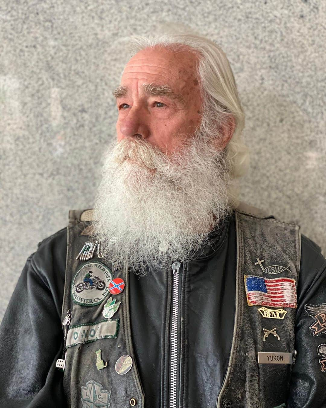 ロバート・パトリックさんのインスタグラム写真 - (ロバート・パトリックInstagram)「This is the Christian man I met in Yellowstone in 2006. He led me to the righteous motorcycle club The Boozefighters. I admire his commitment to his relationship with the Lord, and I am forever grateful to be a brother in the club. He is the man that helped start @bfmc101. A native son of D.C. and it’s always great to see him when I get to the capital! Yukon. #ride #christian #potus #motorcycles #freedom #america」5月25日 2時28分 - ripfighter