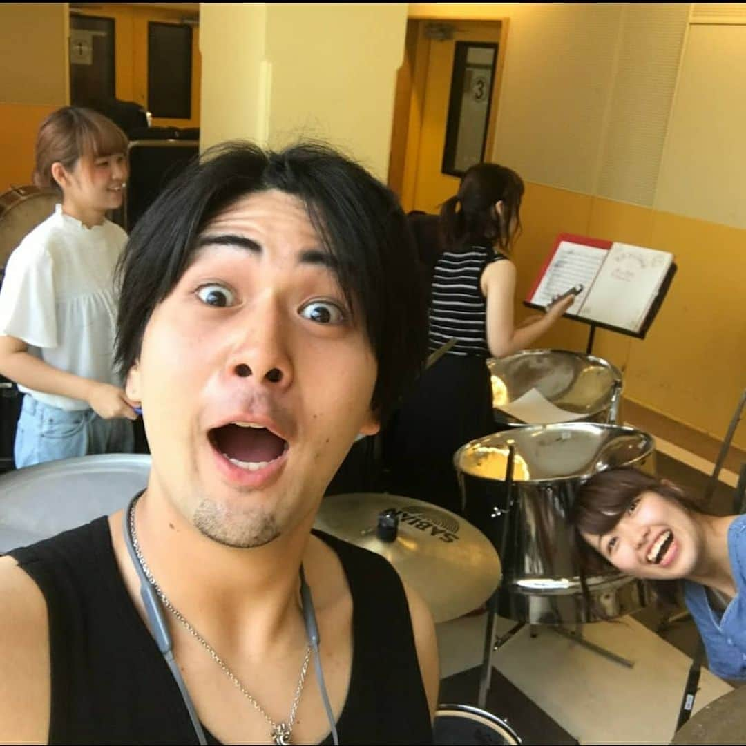 マーキュリーさんのインスタグラム写真 - (マーキュリーInstagram)「どの髪型がみんな好きー？🙃🤪🙃」5月25日 3時34分 - mercury0704