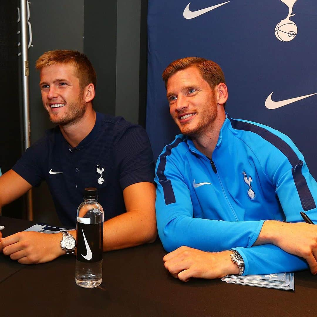 トッテナム・ホットスパーFCさんのインスタグラム写真 - (トッテナム・ホットスパーFCInstagram)「😅 @ericdier15: “I’d gone six, seven weeks without seeing @jvertonghen! That’s starting to take its toll!” 😍」5月25日 4時19分 - spursofficial