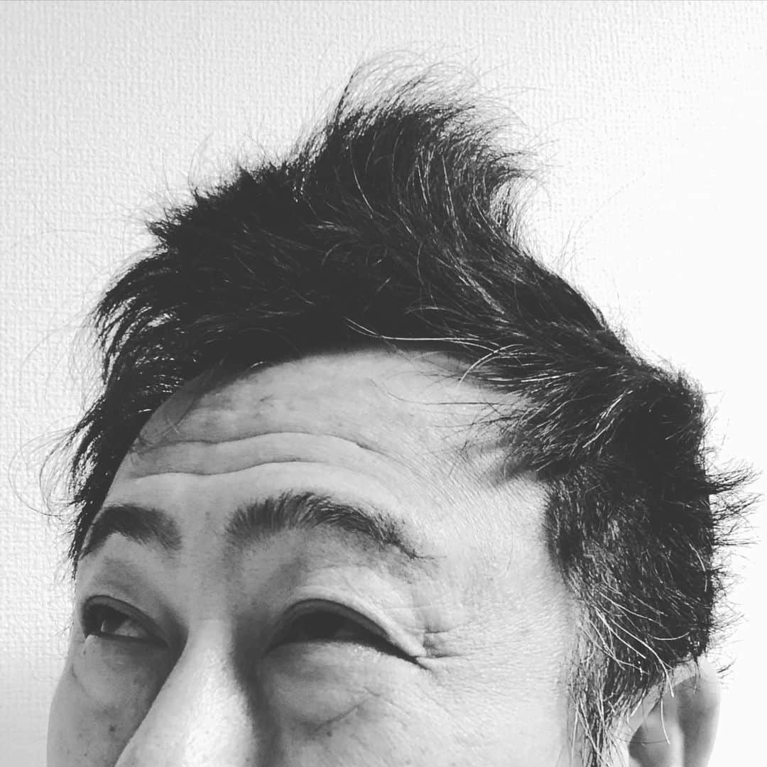 岩本勉さんのインスタグラム写真 - (岩本勉Instagram)「#寝起きワシ  やるときゃやるで(๑˃̵ᴗ˂̵)」5月25日 11時15分 - gun18gun18