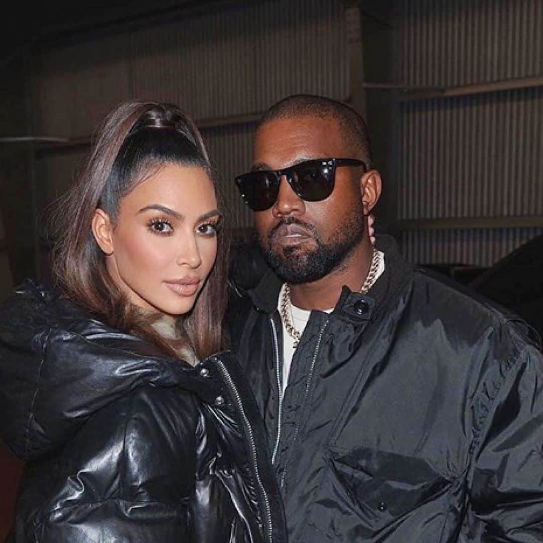 クリス・ジェンナーさんのインスタグラム写真 - (クリス・ジェンナーInstagram)「Happy Anniversary to these two!!! I love you guys!!!!! ❤️❤️ @kimkardashian #KanyeWest」5月25日 7時19分 - krisjenner