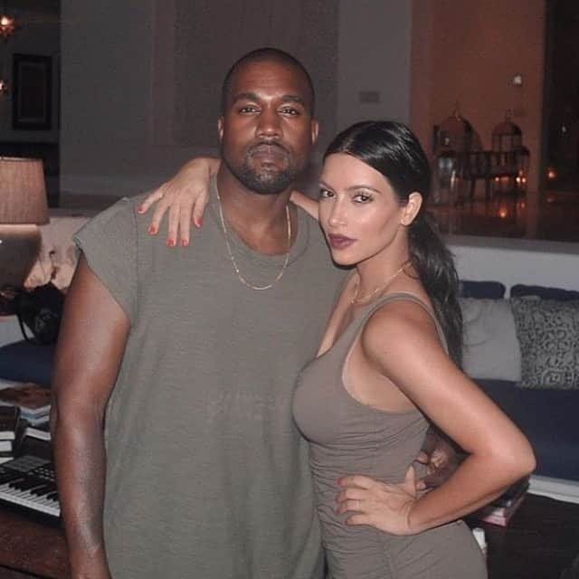 クリス・ジェンナーさんのインスタグラム写真 - (クリス・ジェンナーInstagram)「Happy Anniversary to these two!!! I love you guys!!!!! ❤️❤️ @kimkardashian #KanyeWest」5月25日 7時19分 - krisjenner