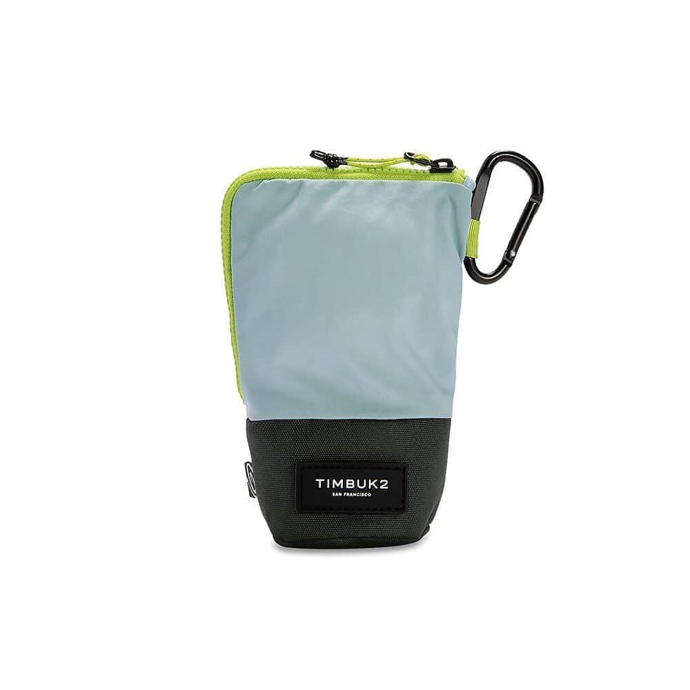 timbuk2のインスタグラム：「timbuk2.jp Footnote Pencil Case　フットノートペンシルケース ・ クリップ付きのペンシルポーチ。 ・ #timbuk2jp #timbuk2 #ティンバックツー #コーデ #コーディネート #coordinate #ファッション #fashion #ファッションコーデ  #ストリートファッション #streetfashion #ライフスタイル #東京 #tokyo #サンフランシスコ」
