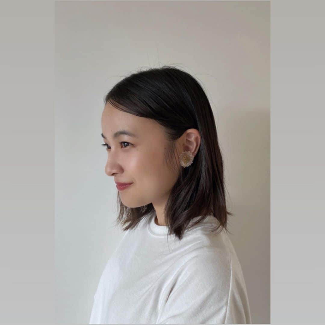 のインスタグラム：「お友達が作ってくれました🌿  可愛いお花のイヤリング  他にも種類があってとても可愛いので みなさんもよろしければ是非覗いてみてください^ ^  @gyo_za90 | #クリアフラワーイヤリング #イヤリング #ピアス #ハンドメイド #ハンドメイドイヤリング #アクセサリー #花 #クリア #clearflowerearring #earring #pierce #handmade #accessory #cute #flower #crystal #picture #pic #l4l #followｍe #insta #instapic #instagood #instalike #instagram  #女優 #上大迫祐希 #kamioosakoyuuki」