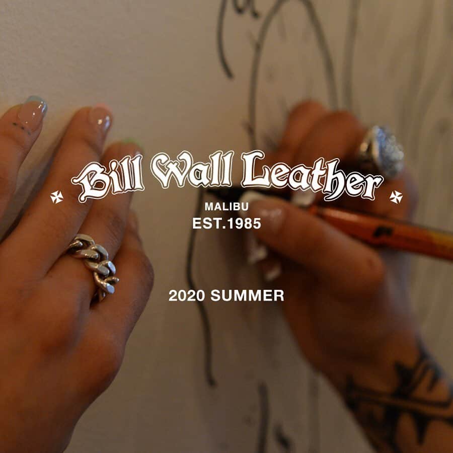 Bill Wall Leather × BEAMSさんのインスタグラム写真 - (Bill Wall Leather × BEAMSInstagram)「【Ring】L→R / Tribal Heart Ring & R466 - Curve Chain Ring（Lg）【Pendant】Hammered Medallion Pendant with 18k Gold Polaris / *Exclusive items __________ 【Information】The official website images for <Bill Wall Leather x BEAMS> have been updated. Please view them at the following URL web address. （Images & Product Site）⇨ http://www.beams.co.jp/special/billwallleather/ （Special Content ）⇨ https://www.beams.co.jp/special/billwallleather/features/2020summer/ （BEAMS Official Site）⇨ http://www.beams.co.jp/billwallleather/ #billwallleather #beams #billwallleather_2020_summer」5月25日 14時49分 - billwallleather_beams