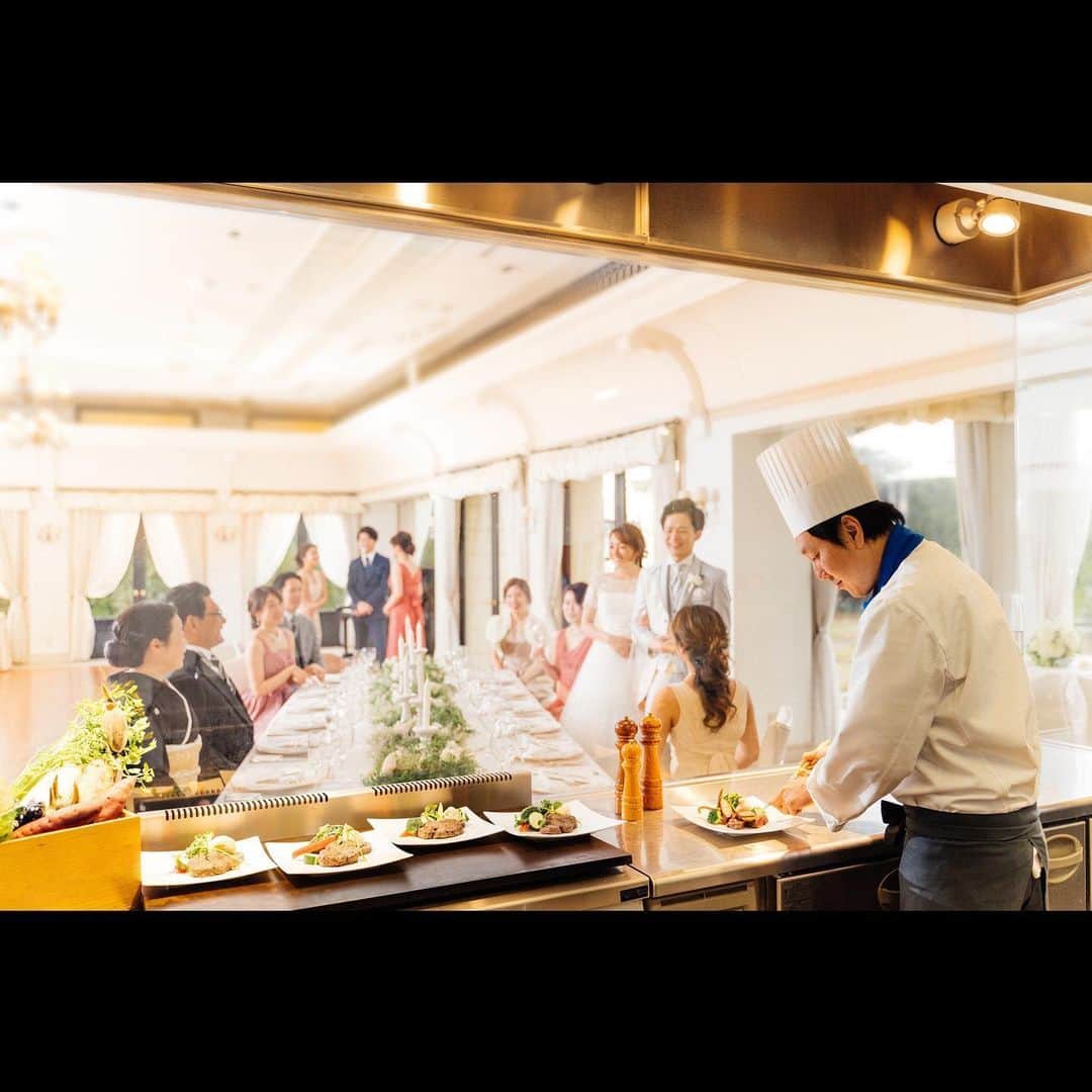 のインスタグラム：「💓 . 不安な事があればすぐ、 相談があればすぐ… 連絡してくださいね☺️ . ヴィラスタッフはいつまでも 皆様の味方です🙌🏻 . こんなときだからこそ コロナに負けない自慢の元気で お迎えいたします😝♥️ . .」
