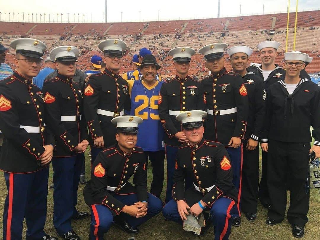 ダニー・トレホさんのインスタグラム写真 - (ダニー・トレホInstagram)「Today we honor those who died serving this great nation. Thank you to everyone who serves. #MemorialDay」5月26日 4時19分 - officialdannytrejo