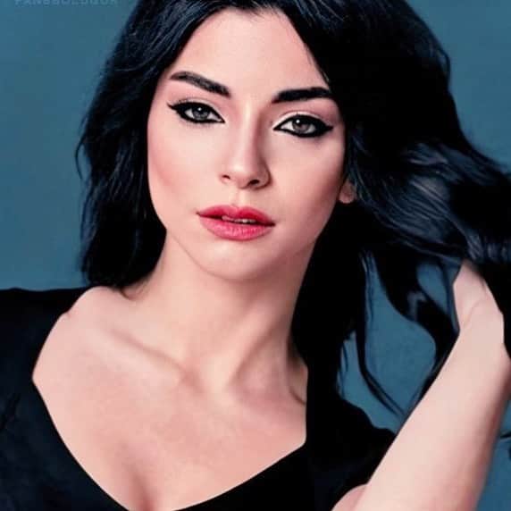 Merve Boluğurのインスタグラム