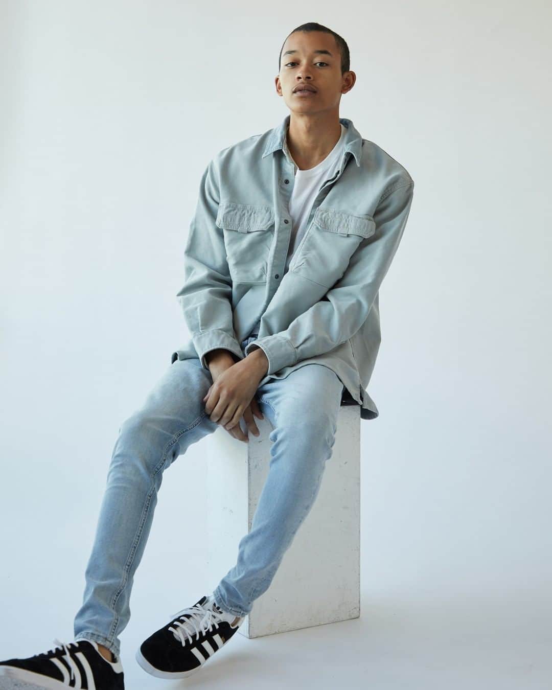 ハドソンのインスタグラム：「Our Zack Skinny Jean, a staple in the wardrobe.」