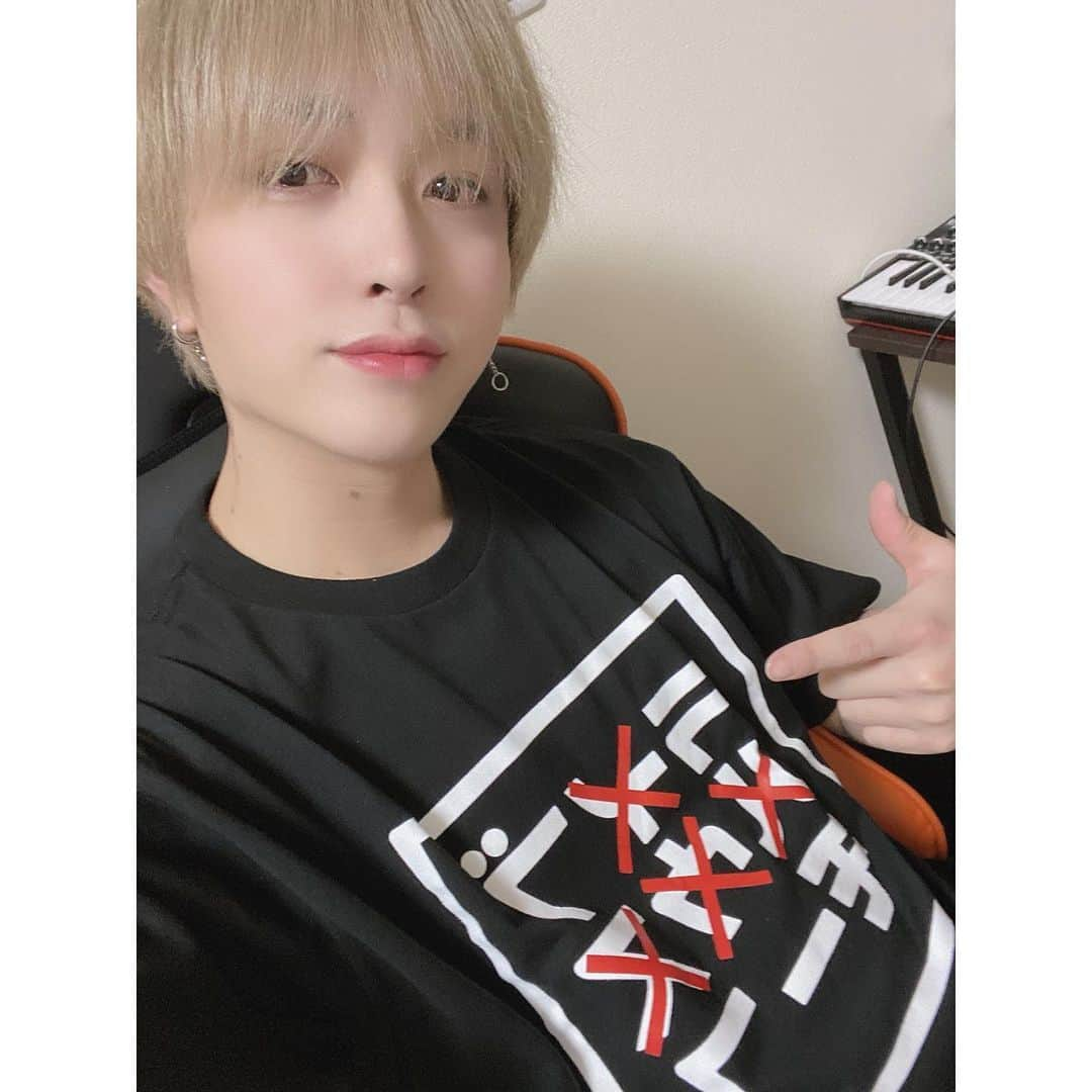 HIROTOさんのインスタグラム写真 - (HIROTOInstagram)「#ivvy #hiroto #today #selca #photo #jpn #artist #me #l4l #팔로우 #셀카 #instagram #instagood #instasize」5月25日 21時30分 - hiroto0605