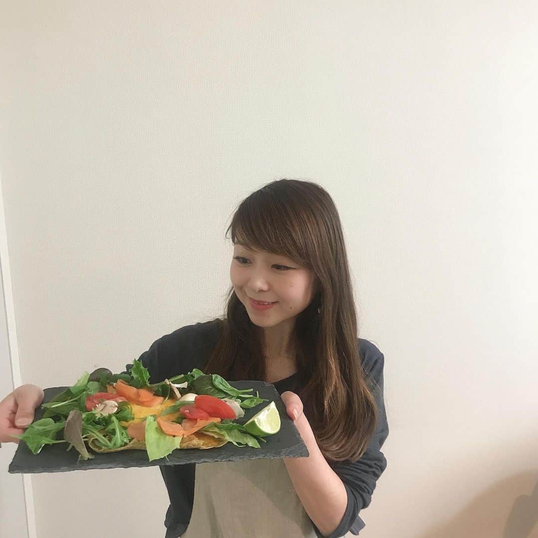 須賀由美子さんのインスタグラム写真 - (須賀由美子Instagram)「#蕎麦粉ガレット どれが私の作ったものでしょうか？」5月25日 21時31分 - tottiyumi