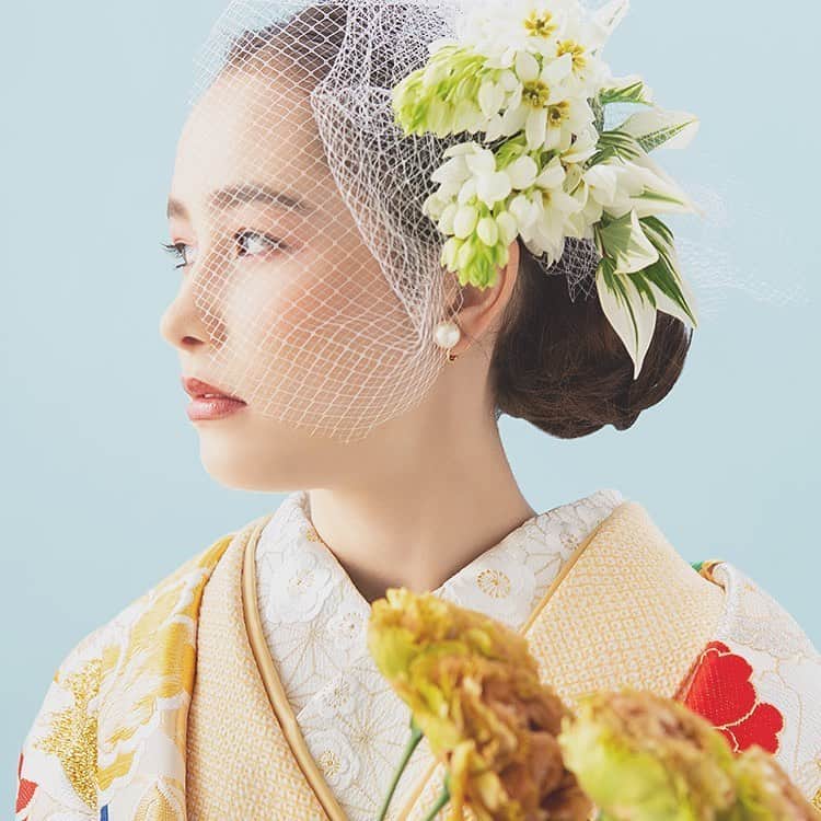 CLAIREのインスタグラム：「いつもクレールブライダルスタジオをご利用いただき、誠にありがとうございます💕 ・ 営業再開が決まりました店舗の営業再開日程をお知らせ致します。 ・ ・ 《2020年5月28日より営業再開》 ■千　葉　幕張新都心店 ※当面の間営業時間は短縮営業となり、10:00〜19:00となります。 ■神奈川　みなとみらい店 ・ ・ 《2020年5月29日より営業再開》 ■東　京　表参道サロン ・ 《2020年5月30日より営業再開》 ■東　京　自由が丘店 ・ 《2020年6月1日より営業再開》 ■東　京　丸井錦糸町店 ■埼　玉　新所沢パルコ店 ■埼　玉　草加マルイ店 ・ ・ クレールブライダルスタジオでは、新型コロナ感染拡大防止の観点からお客様の安全を最優先に考え、安心してご来店できる環境を心掛け、スタジオおよび各所では衛生ポリシーを定め、お客様をお迎えしております。 ・ 新型コロナウイルス感染予防対策を徹底し、 皆様の記念のひと時が大切な思い出の1ページになるよう努めてまいります。 ・ ・ 皆様のご来店をスタッフ一同、心よりお待ちしております。」