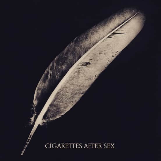 西山由のインスタグラム：「“ Affection “ par CIGARETTES AFTER SEX.  Écoutez cette chanson si vous voulez, dans la nuit.」