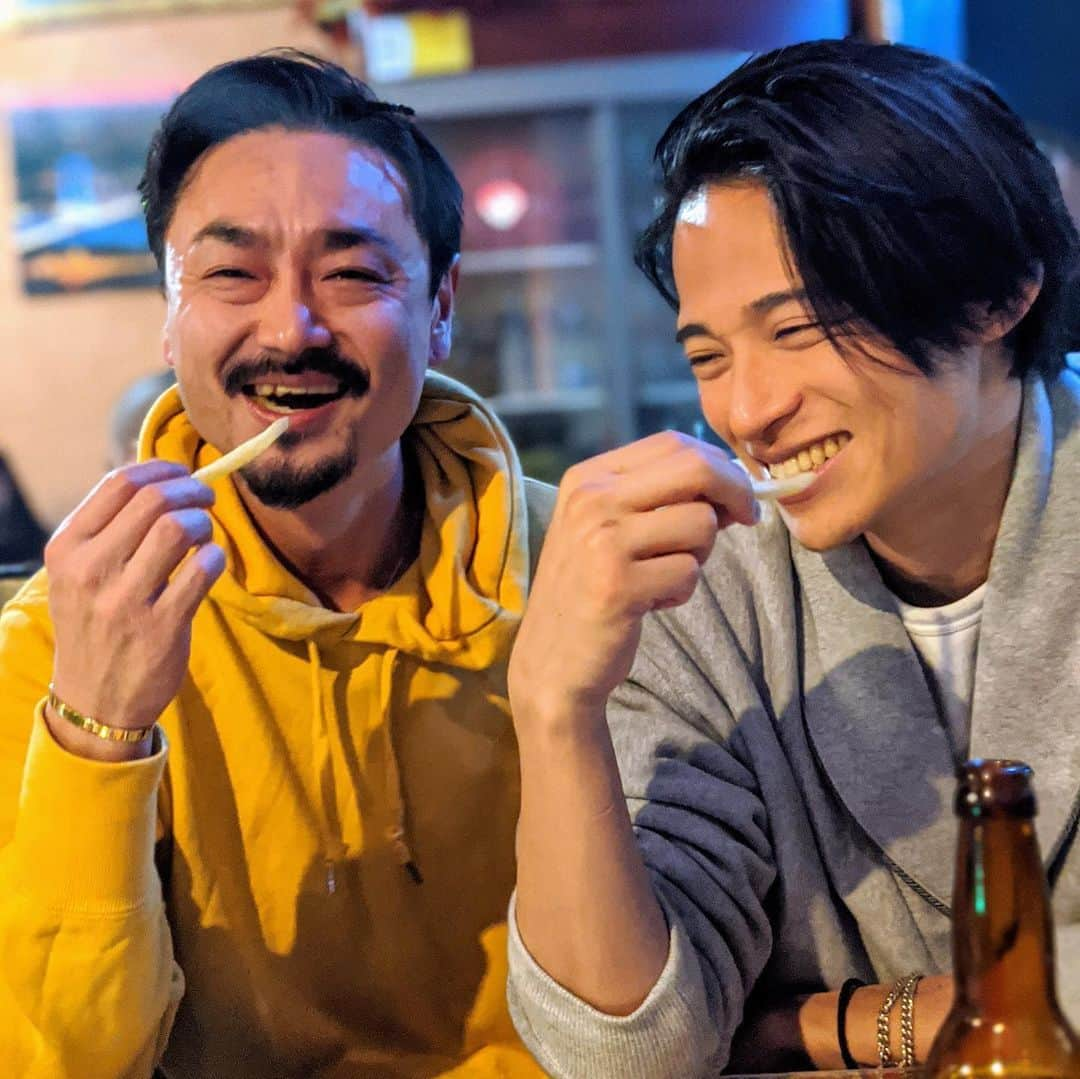 久保裕丈さんのインスタグラム写真 - (久保裕丈Instagram)「もうちょっとしたらさ、みんなで笑おう。」5月25日 21時56分 - hirotakekubo